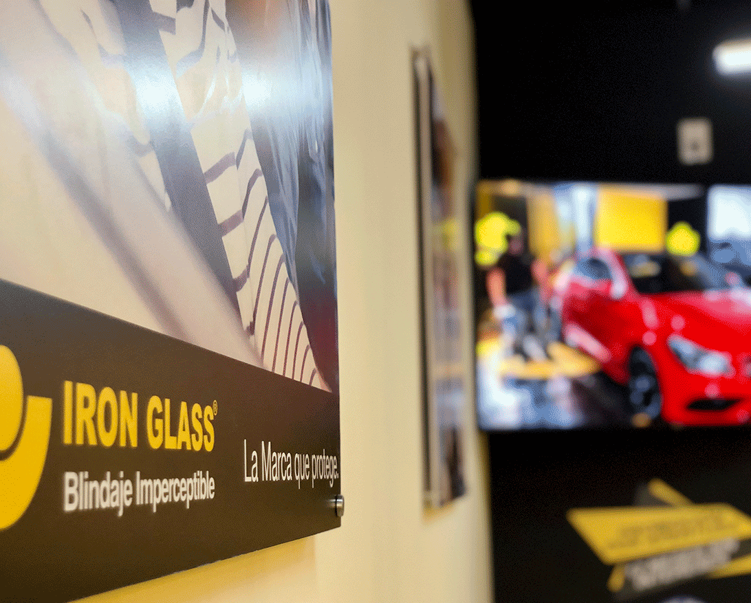 Det_iron-glass3.png